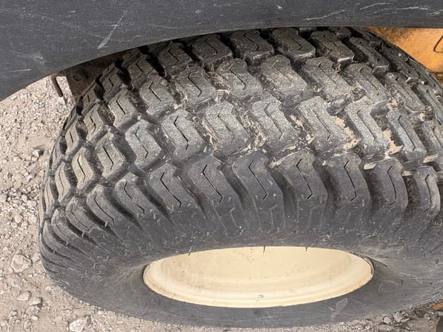 Image of Cub Cadet Z-Force equipment image 3