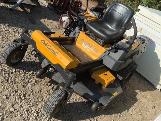 Image of Cub Cadet Z-Force LZ equipment image 1