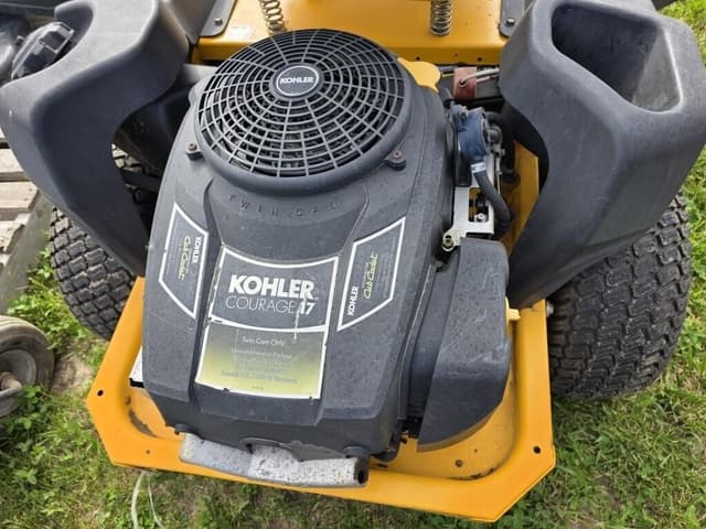 Image of Cub Cadet RZT equipment image 4