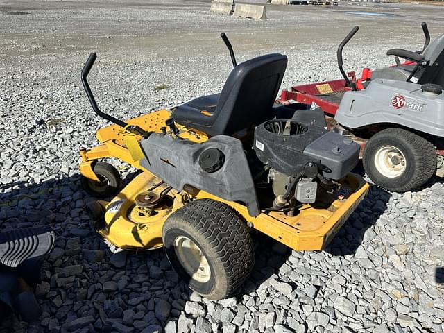 Image of Cub Cadet RZT50 equipment image 3