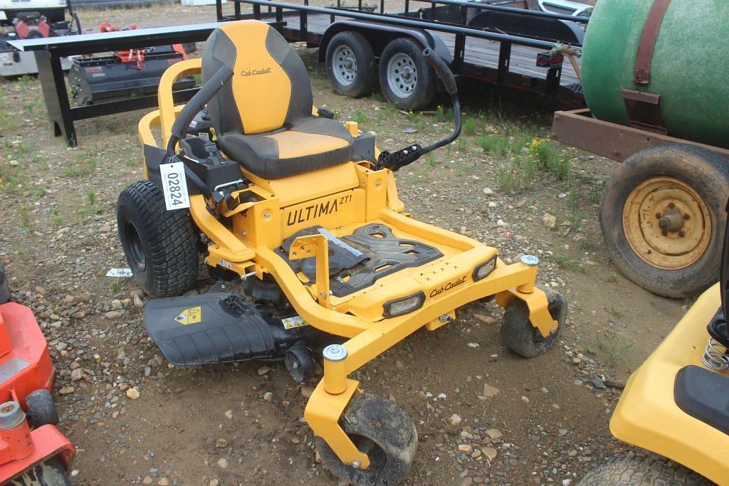 Image of Cub Cadet Ultima ZT1 Image 0