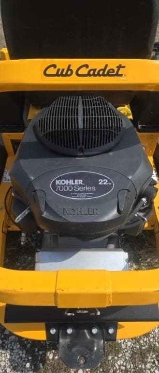 Image of Cub Cadet Ultima ZT1 equipment image 3