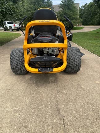 Image of Cub Cadet Ultima ZT2 equipment image 2