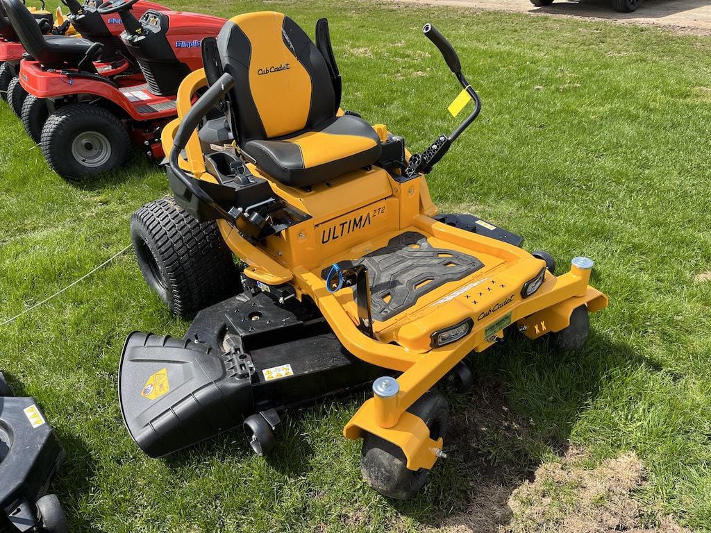 Main image Cub Cadet Ultima ZT2