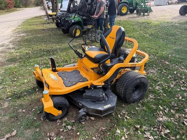 Image of Cub Cadet Ultima ZT2 equipment image 2