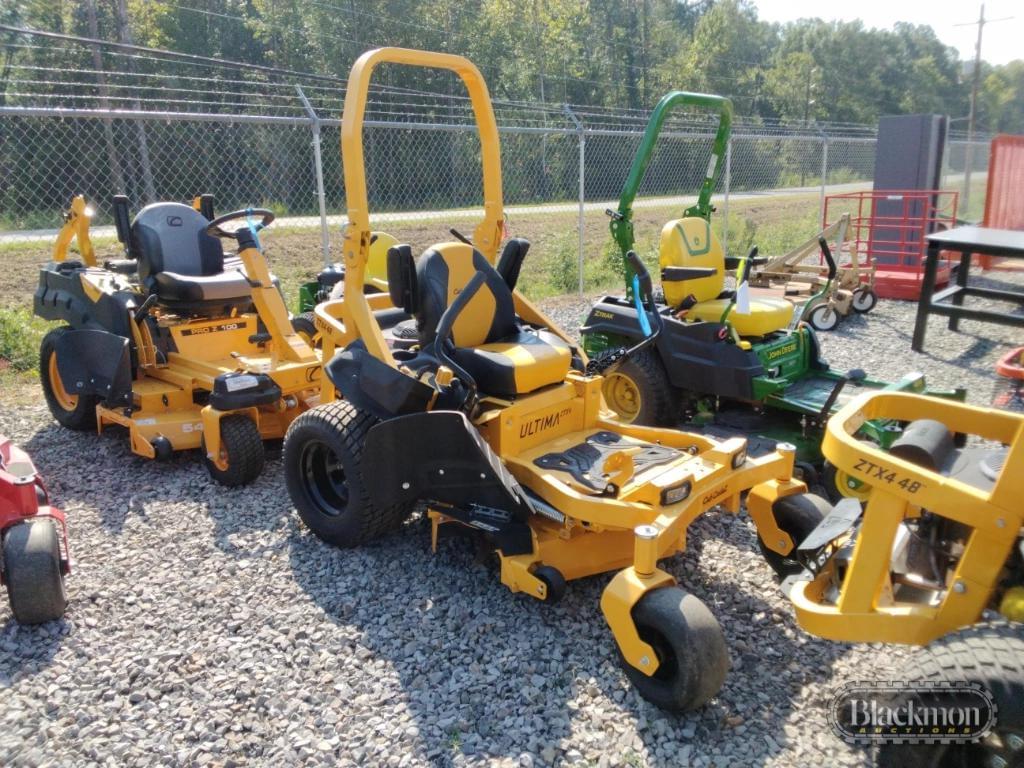 Image of Cub Cadet Ultima ZTX4 Image 0