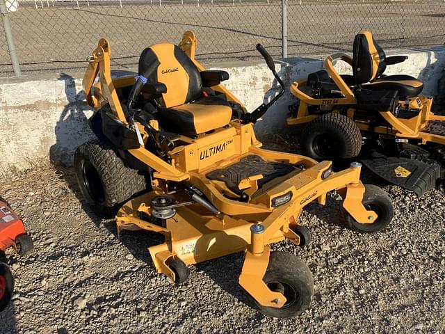 Image of Cub Cadet Ultima ZTX4 equipment image 1