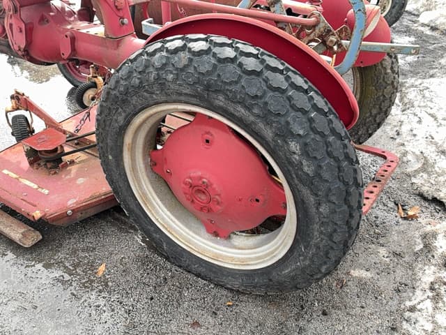 Image of Farmall Cub equipment image 3