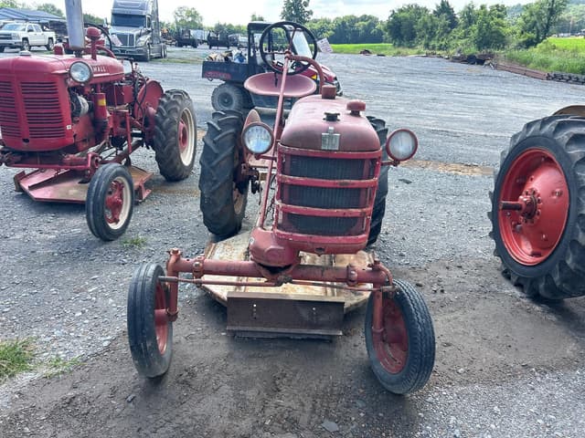 Image of Farmall Cub equipment image 1