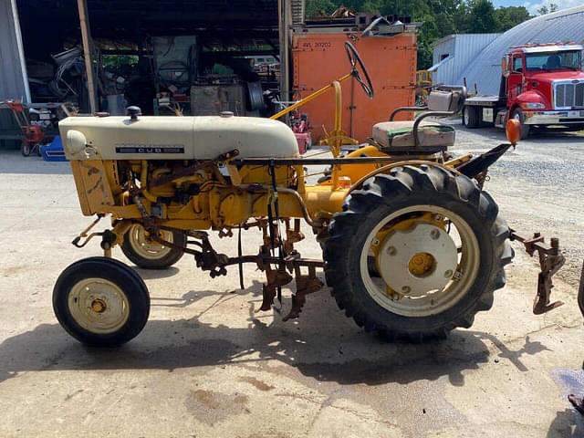 Image of International Harvester Cub equipment image 2