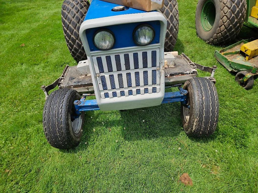 Image of International Harvester Cub Lo-Boy Image 1