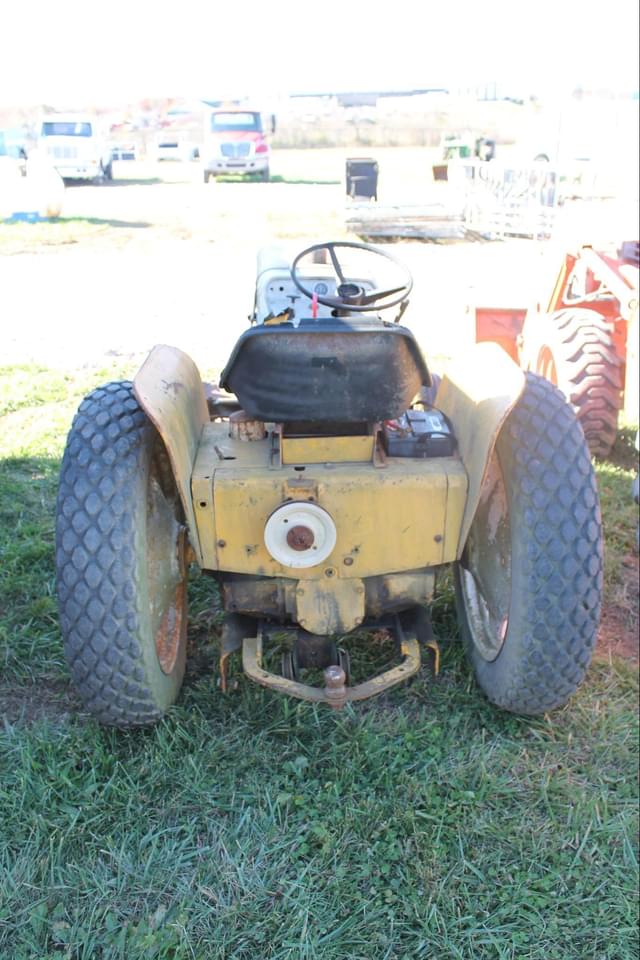 Image of Cub Lo-Boy 154 equipment image 4