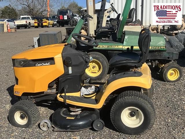 Image of Cub Cadet XT1 equipment image 2