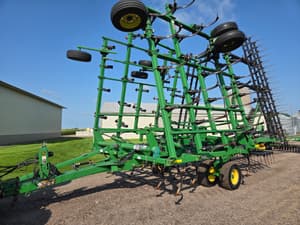 John Deere 2210 Image