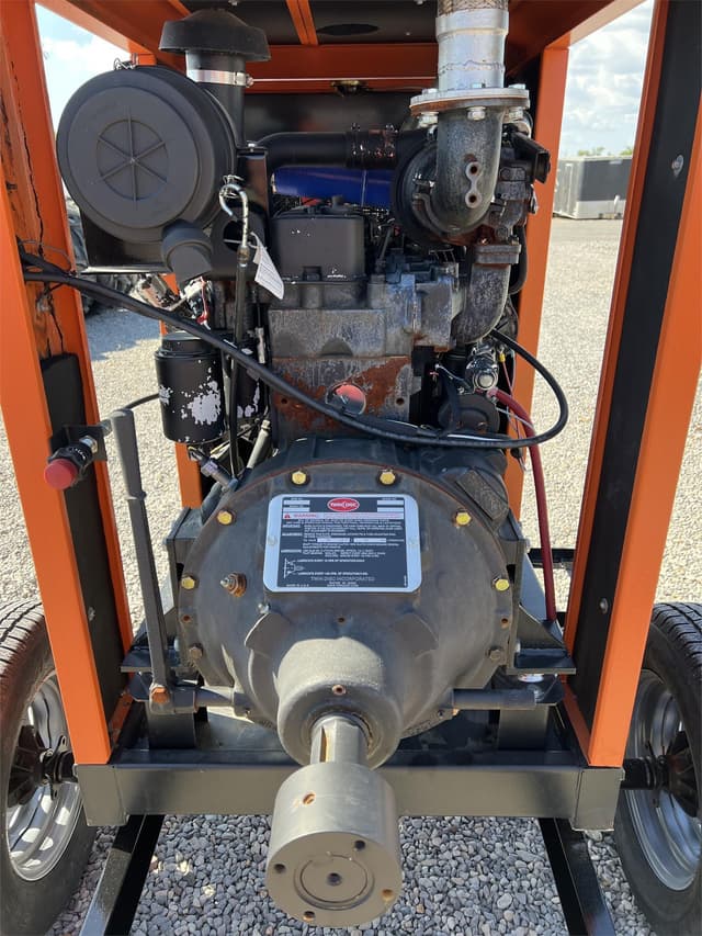 Image of Cummins 4BT equipment image 4