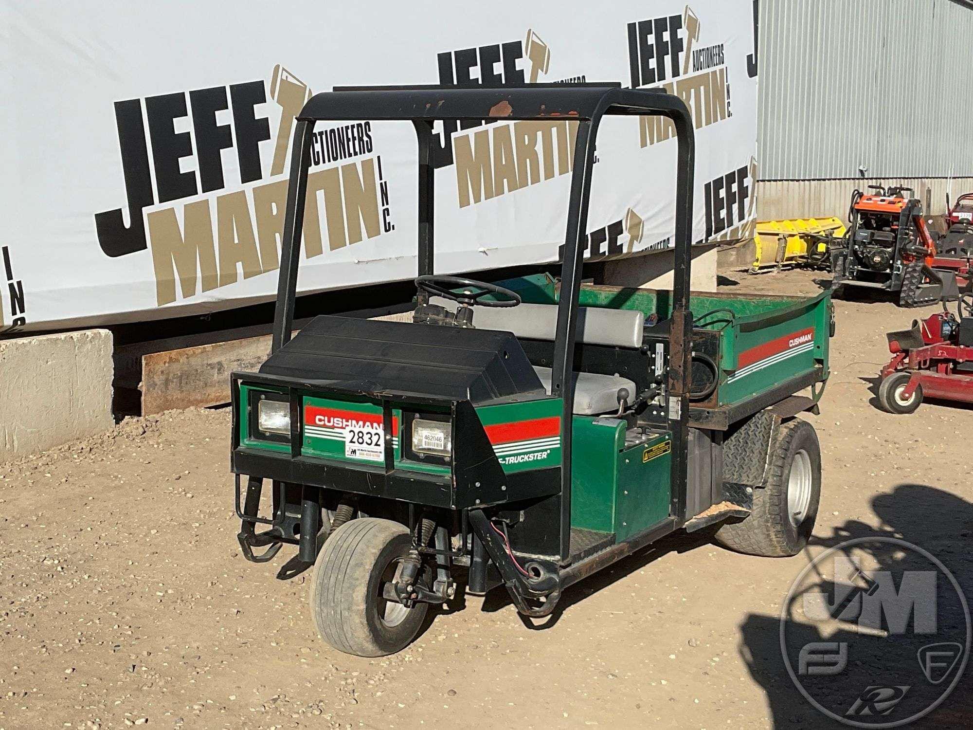 Main image Cushman Truckster