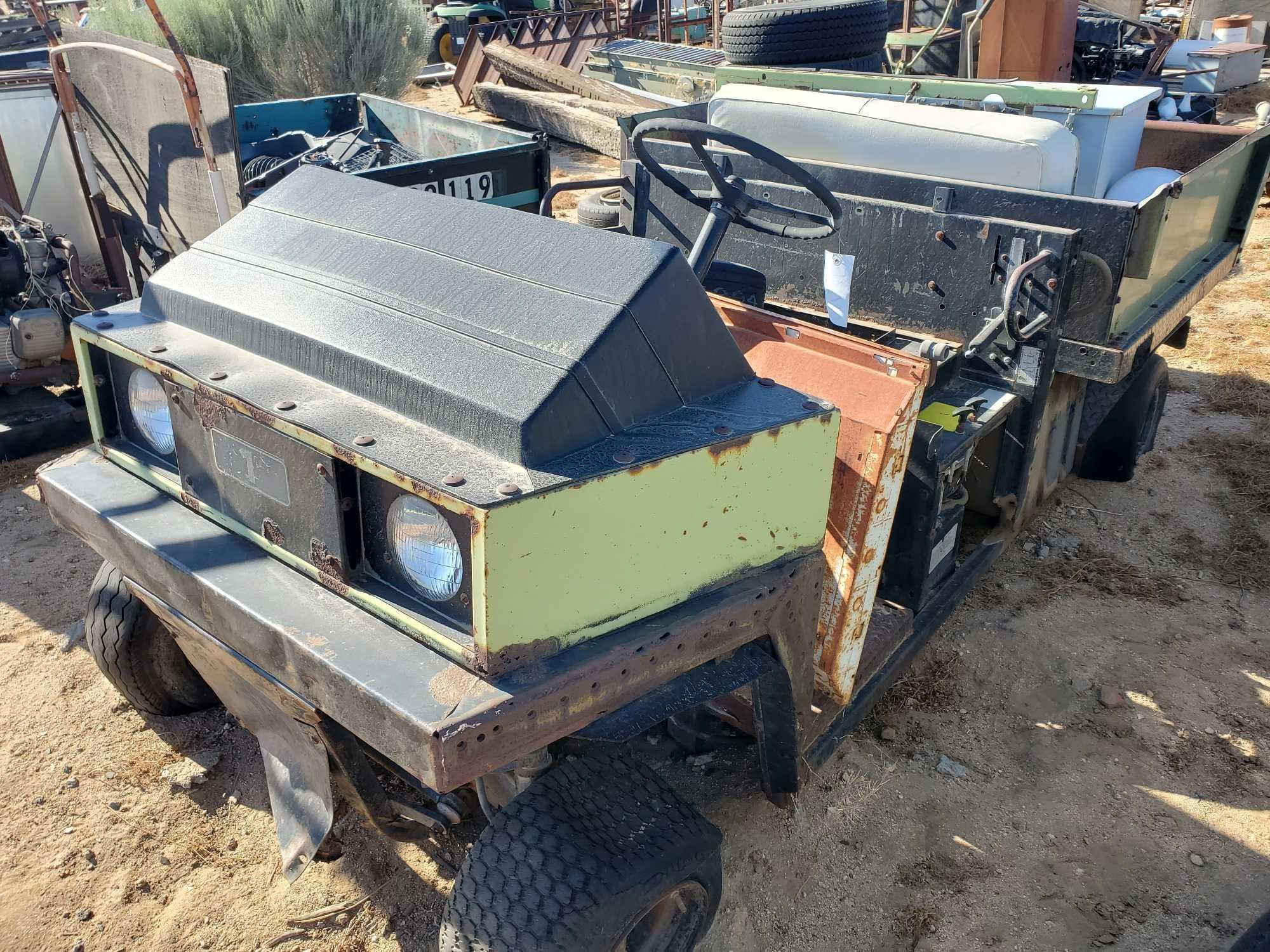 Main image Cushman Truckster