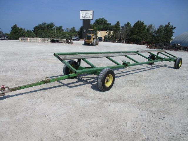 John Deere 1065A Equipment Image0