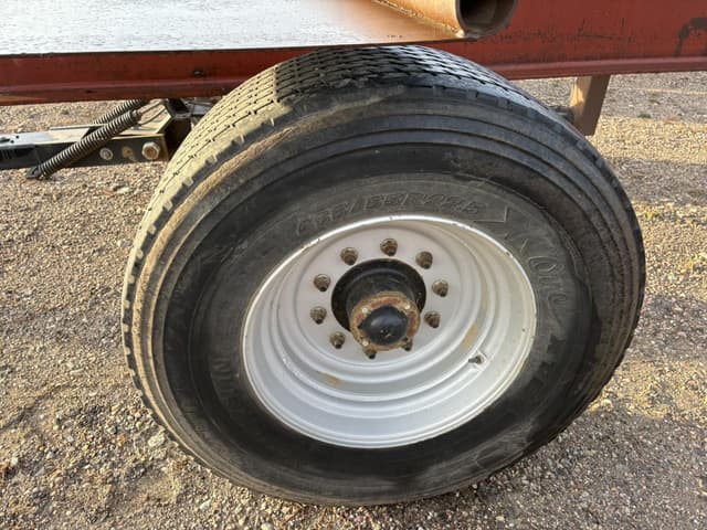 Image of Custom Built Bale Wagon equipment image 4
