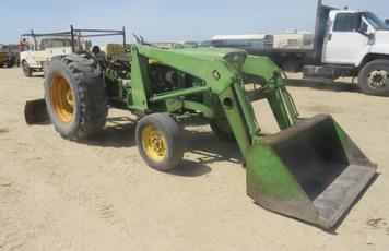 Main image John Deere 1520