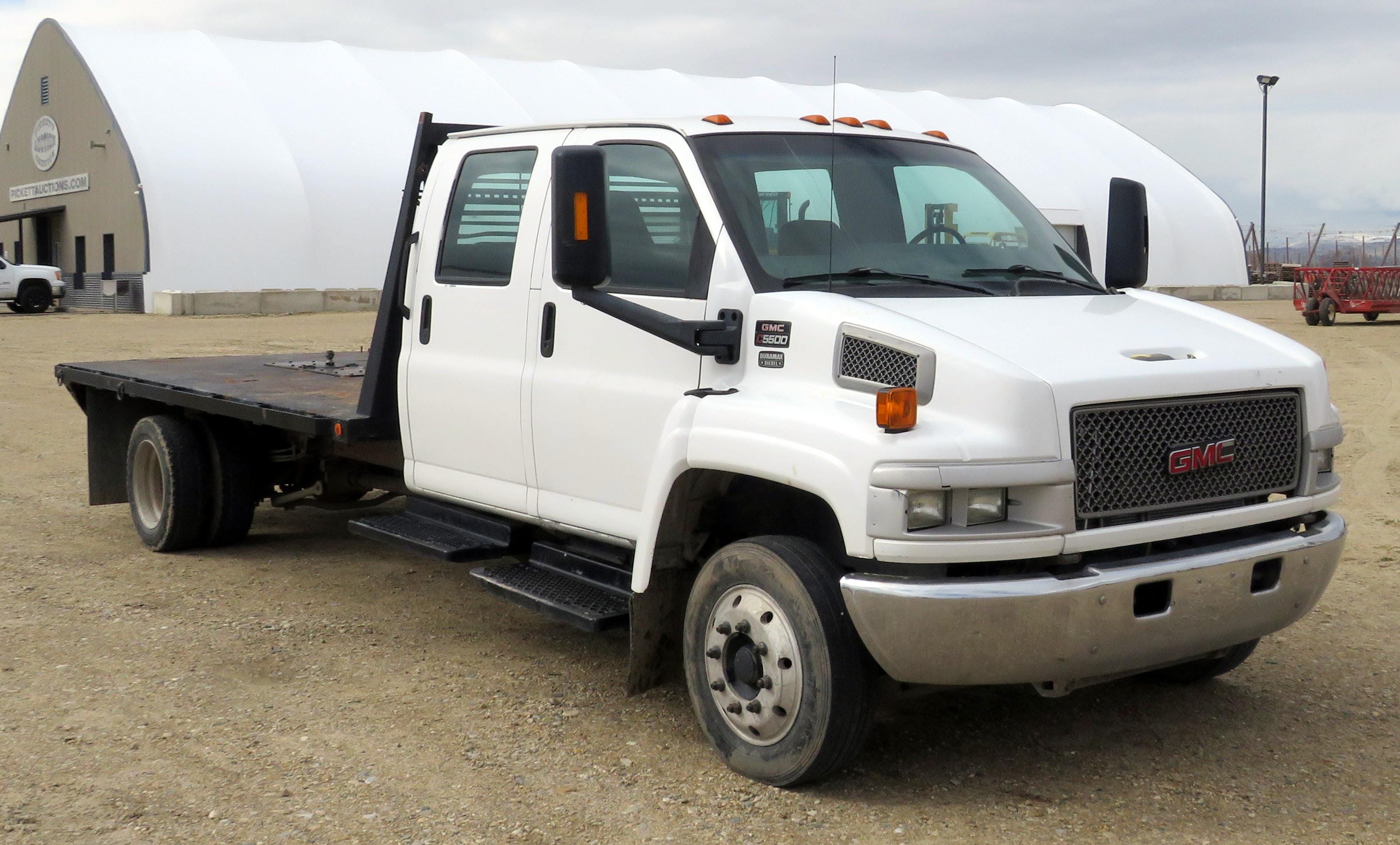 Main image GMC Topkick C5500