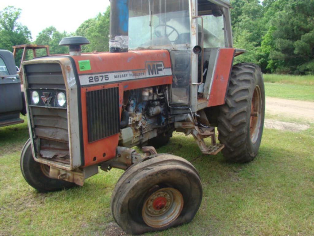 Main image Massey Ferguson 2675
