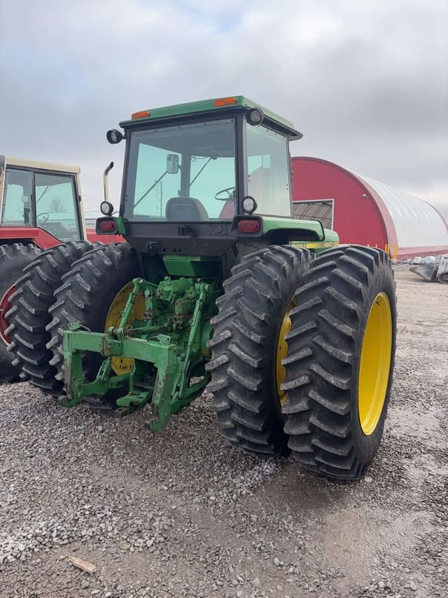 Image of John Deere 4640 equipment image 2