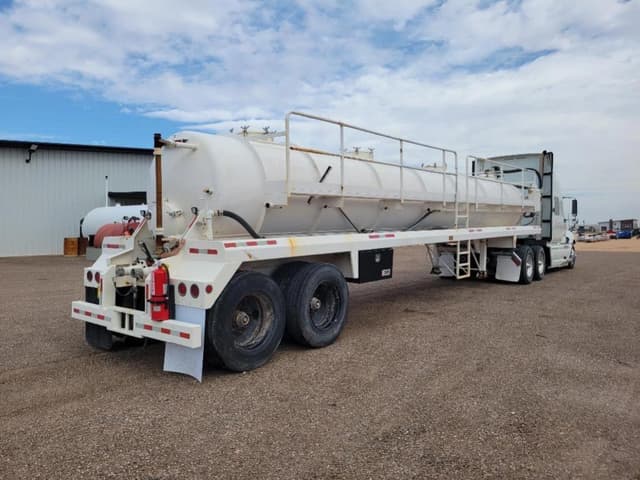 Image of International ProStar equipment image 4