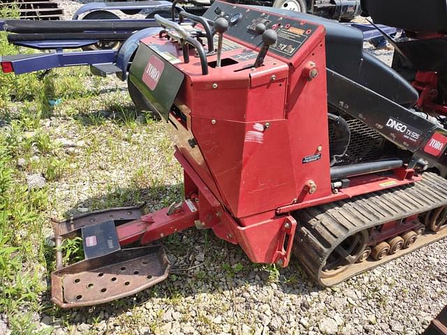 Image of Toro Dingo TX525 equipment image 3