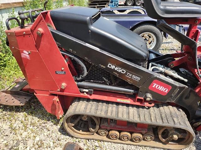 Image of Toro Dingo TX525 equipment image 2