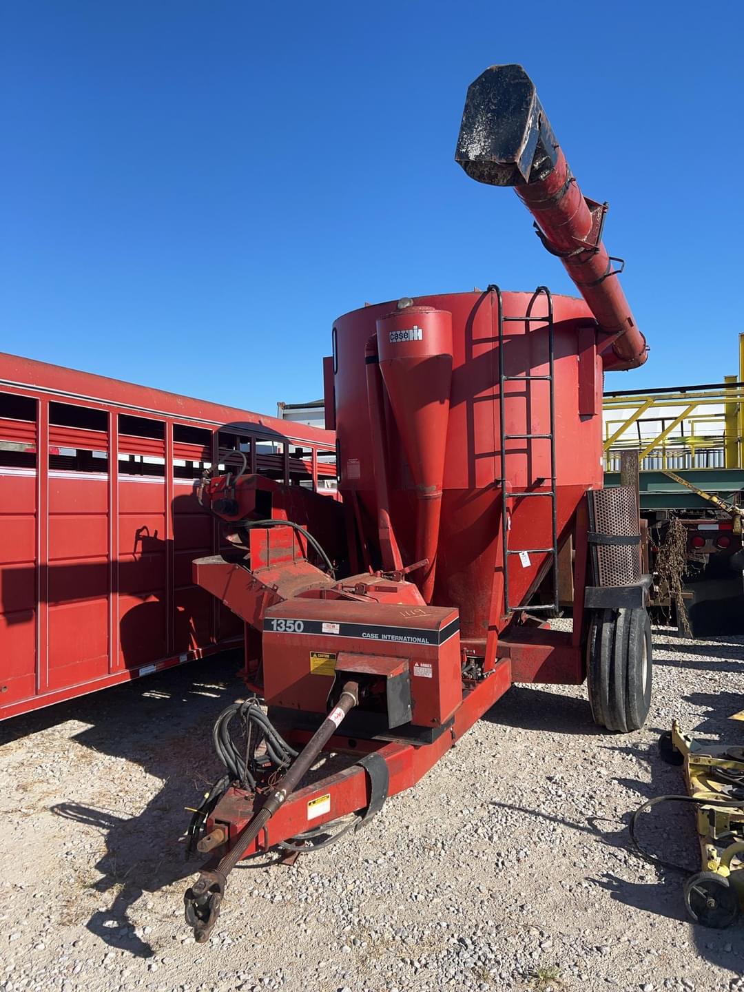 Image of Case IH 1350 Primary image