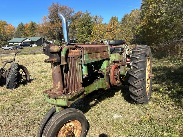 Image of John Deere 60 equipment image 2