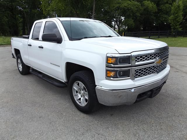 Image of Chevrolet Silverado equipment image 2