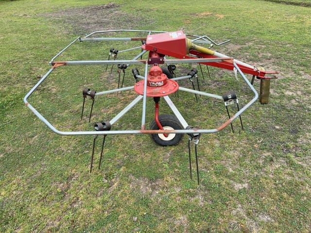 Image of New Idea 4210 equipment image 4