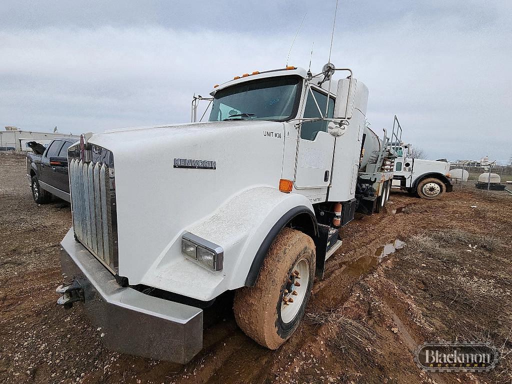 Image of Kenworth T800 Primary image