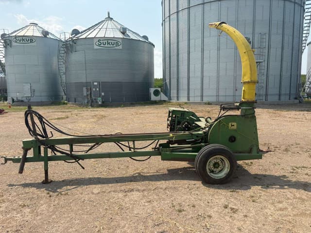 Image of John Deere 3800 equipment image 3