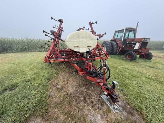 Image of Case IH 4800 equipment image 3