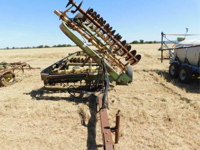 Main image John Deere 220