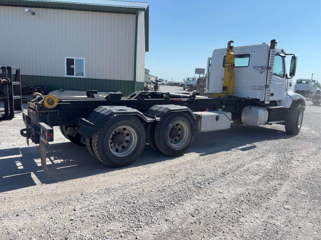 Image of Volvo VHD equipment image 4