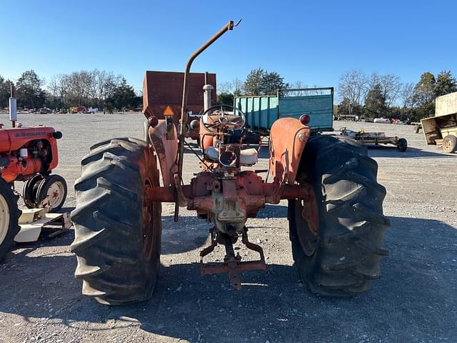 Image of Allis Chalmers D17 equipment image 4