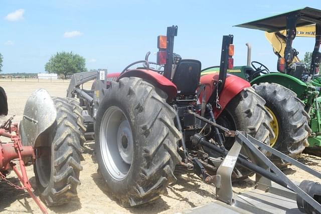 Image of Case IH Farmall 75C equipment image 1