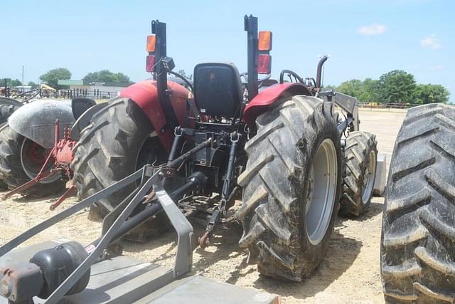 Image of Case IH Farmall 75C equipment image 2