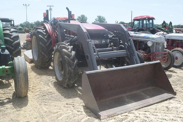 Image of Case IH Farmall 75C equipment image 3