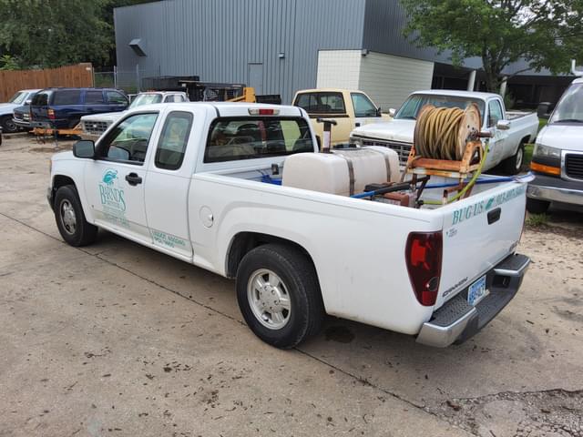 Image of GMC Canyon equipment image 2