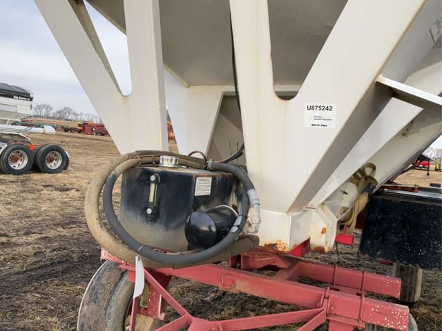 Image of Willmar 1600 equipment image 2