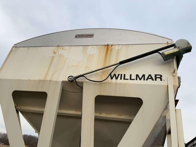 Image of Willmar 1600 equipment image 3