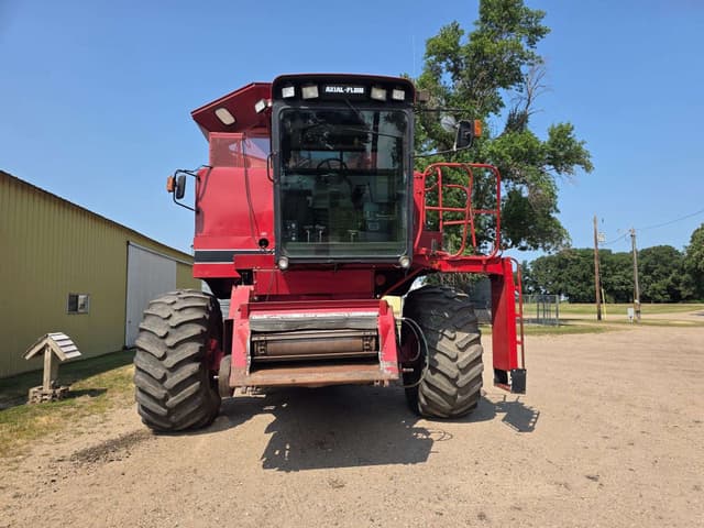 Image of Case IH 1688 equipment image 4