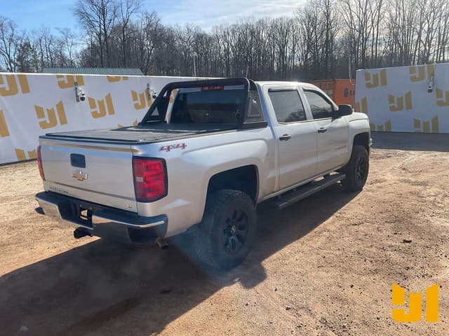 Image of Chevrolet 1500 equipment image 4