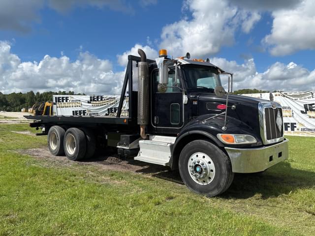 Image of Peterbilt 348 equipment image 2