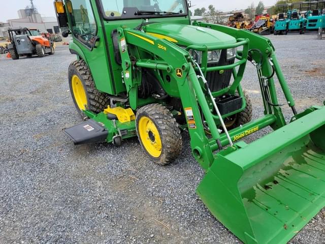 Image of John Deere 2038R equipment image 2